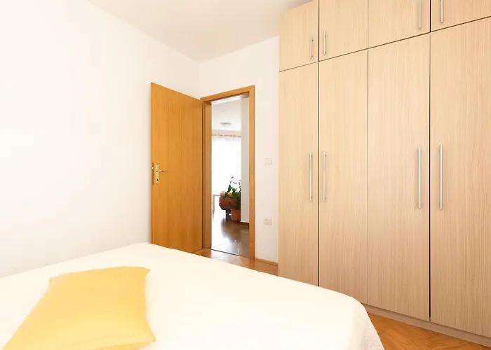 Villamare Baska-krk Apartamento *